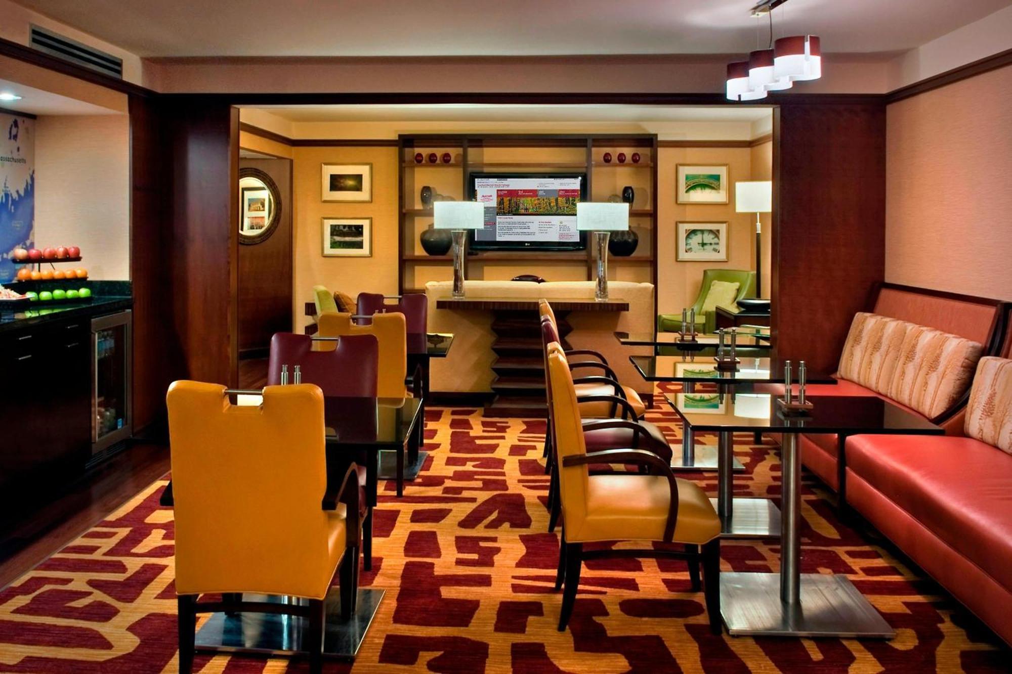 Trumbull Marriott Shelton Exterior photo
