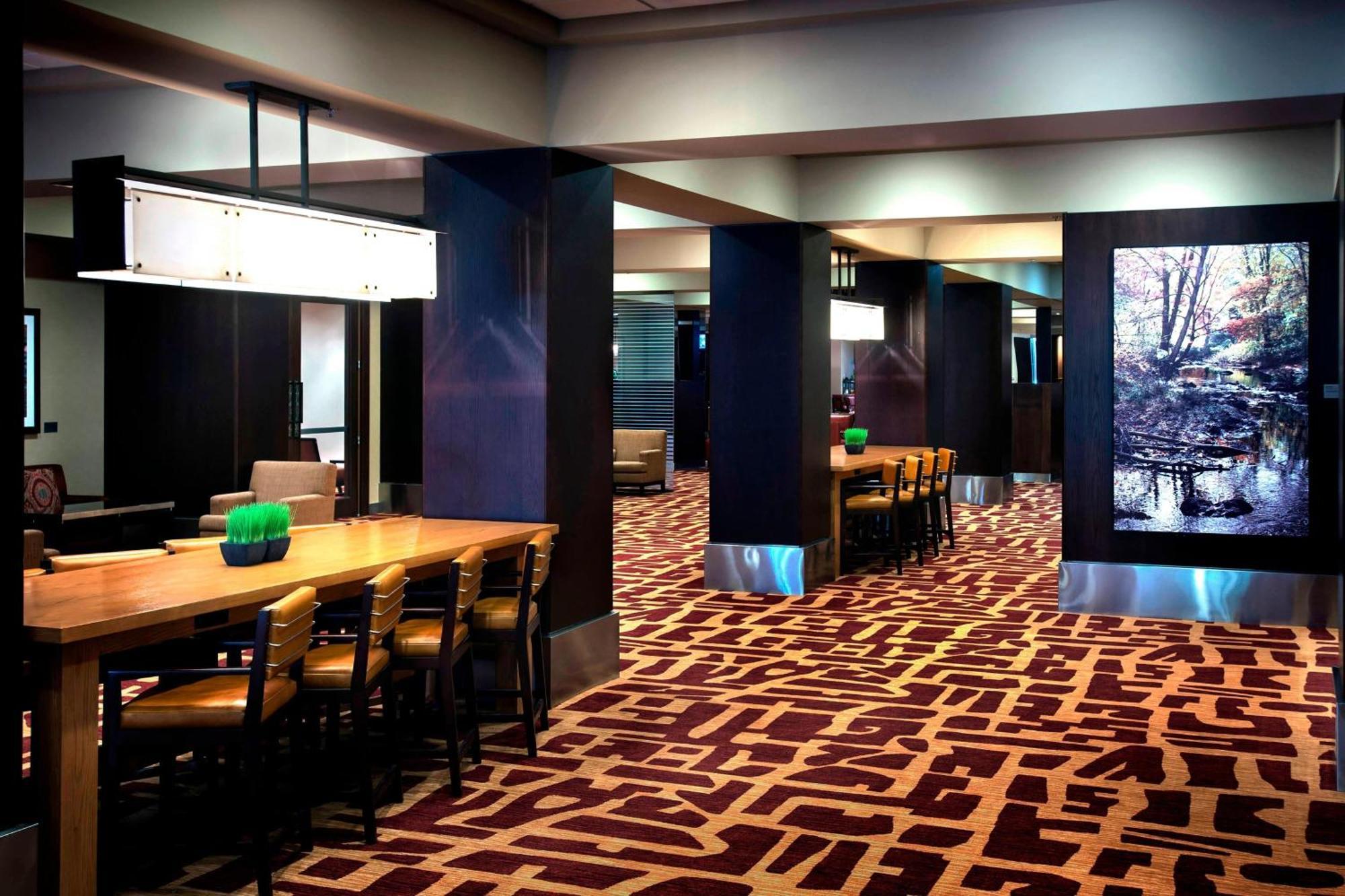 Trumbull Marriott Shelton Exterior photo