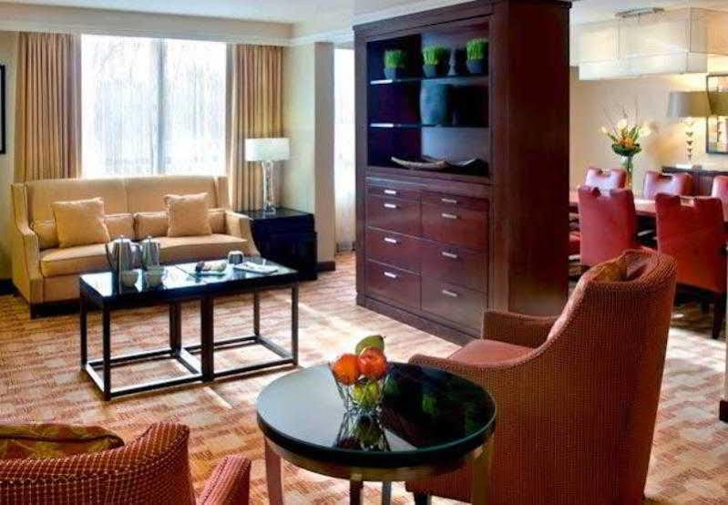 Trumbull Marriott Shelton Exterior photo